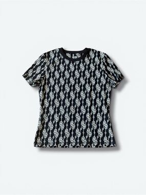 Trend: Hermès Crew Neck T